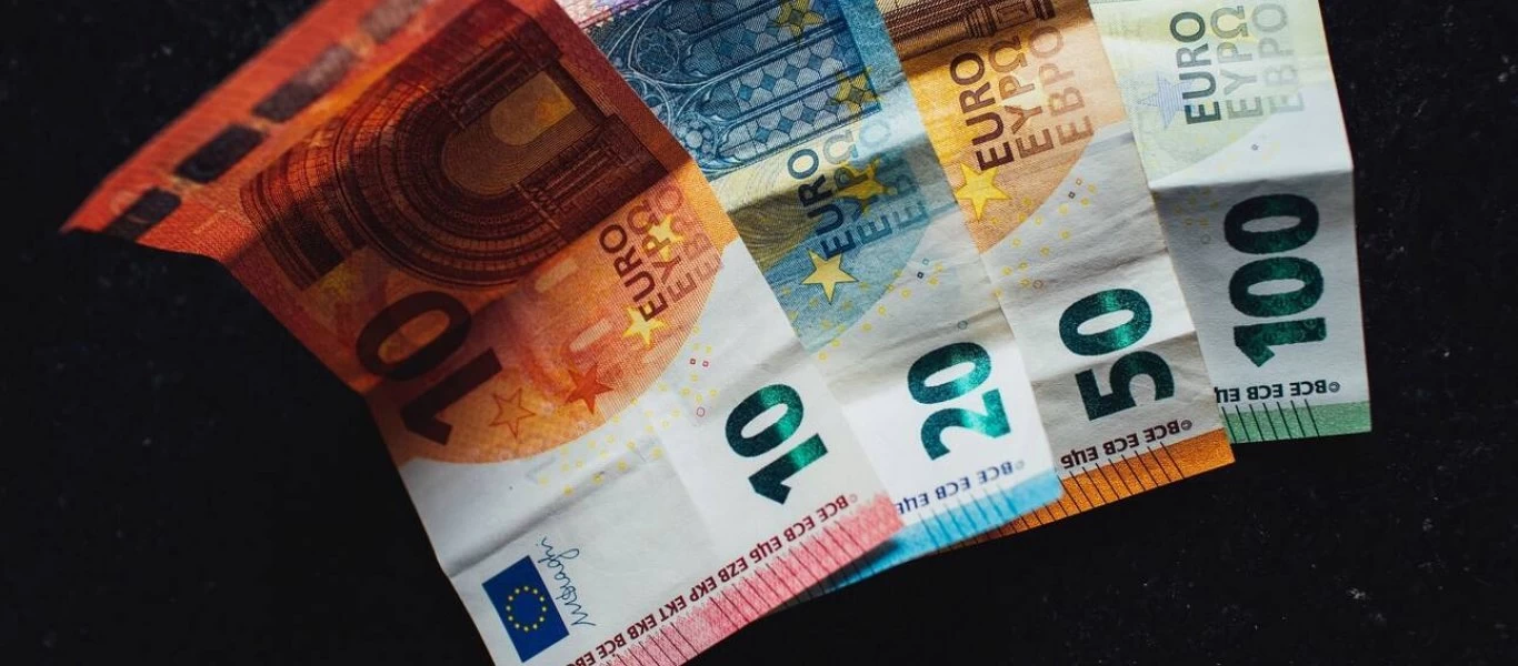 Συντάξεις Αυγούστου: Αυτές είναι οι επικρατέστερες ημερομηνίες καταβολής στους δικαιούχους